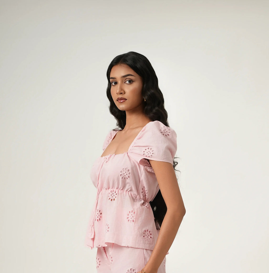BLUSH TOP