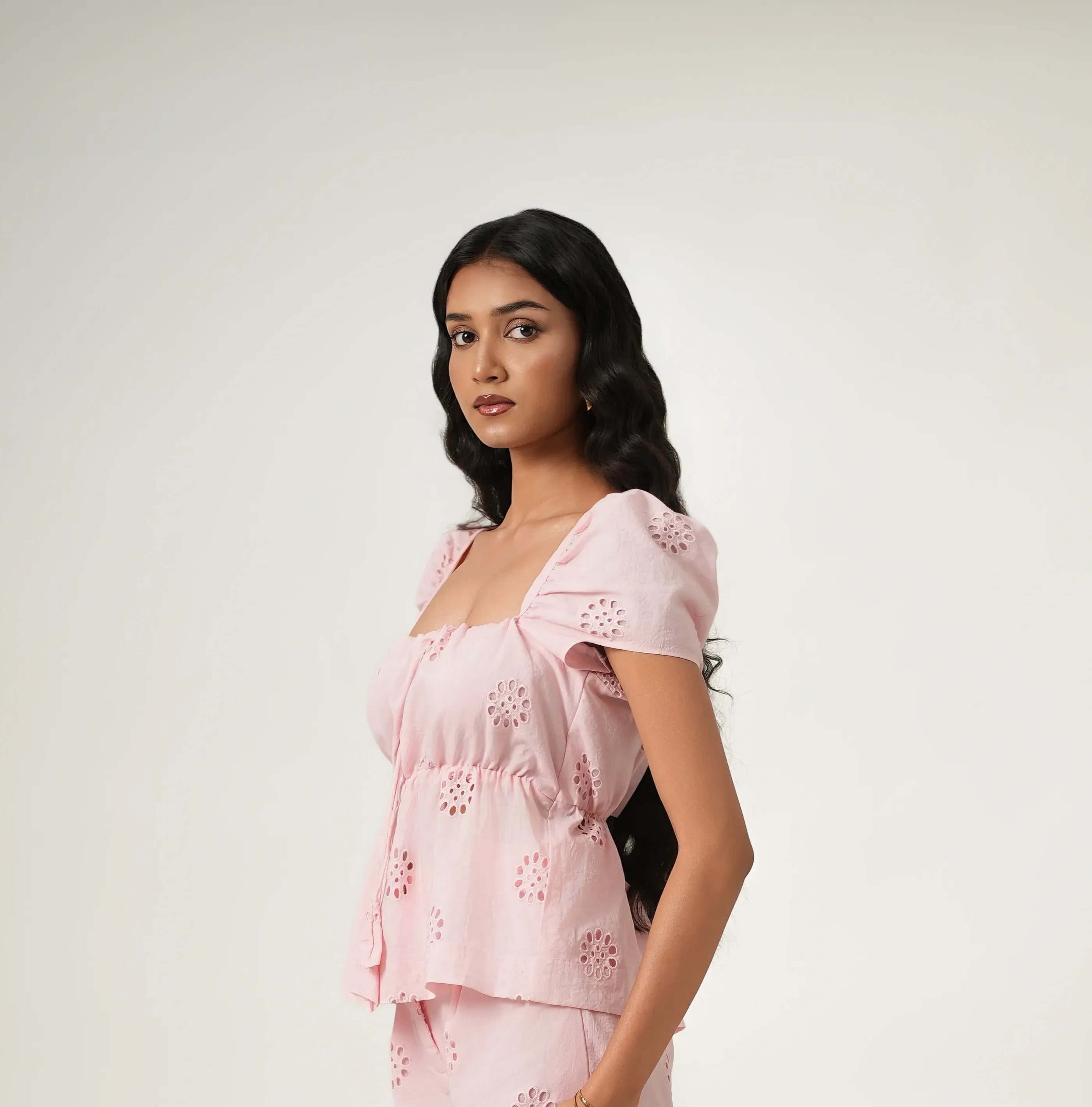 BLUSH TOP