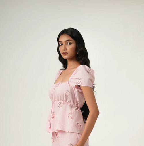 BLUSH TOP