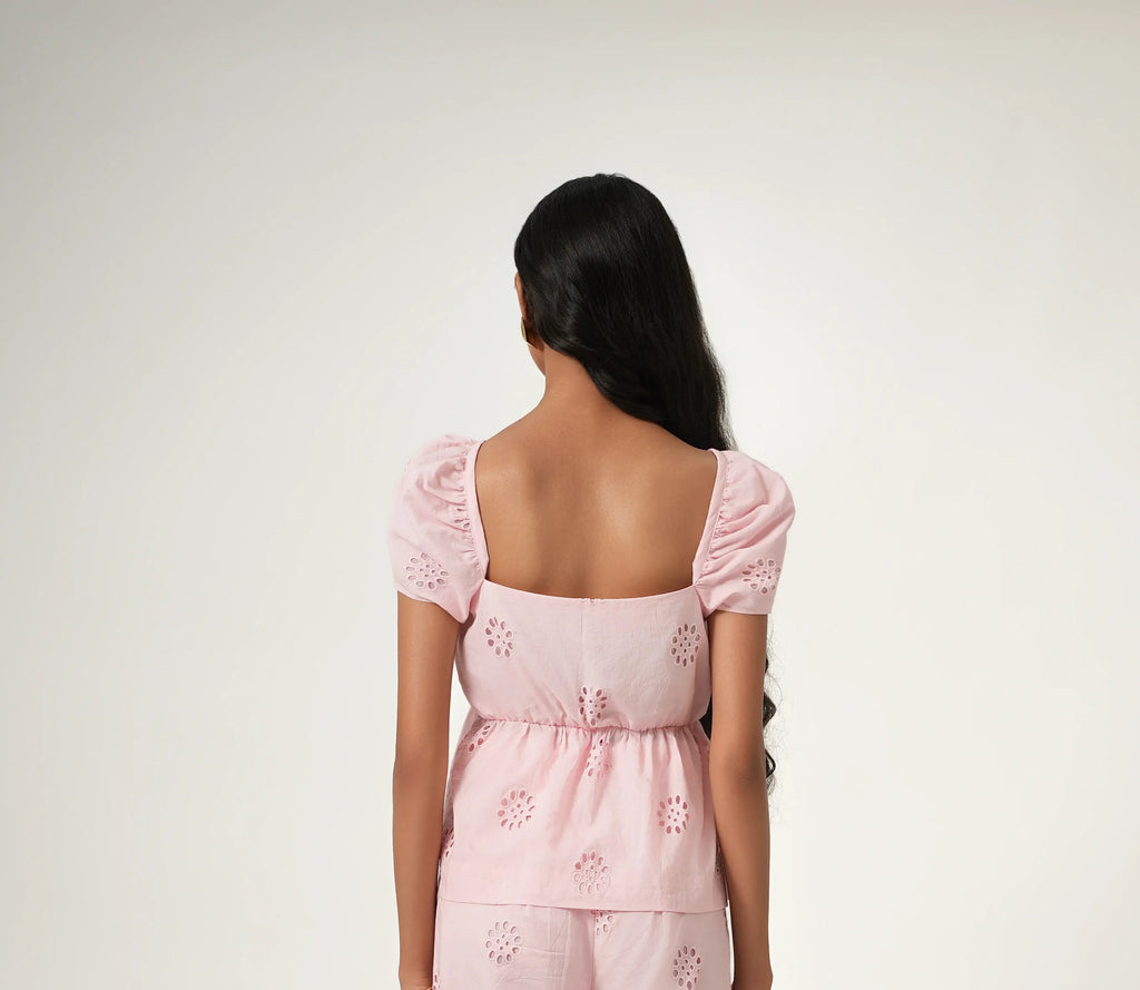 BLUSH TOP