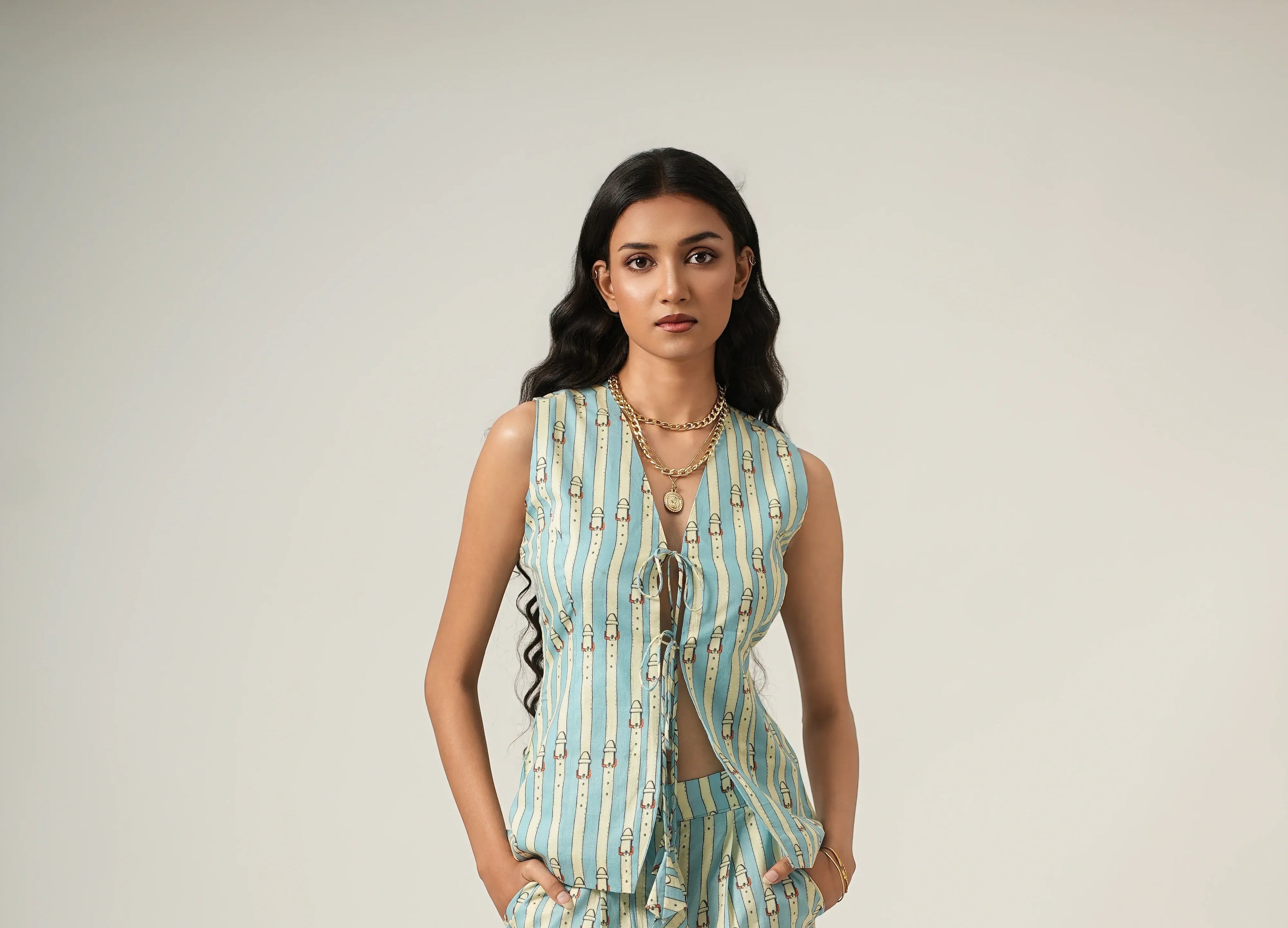 PINA TIE TOP